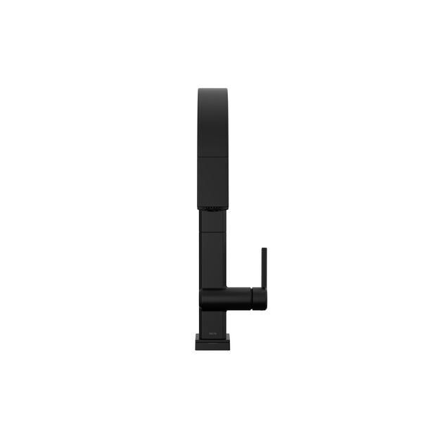 Single Handle Pull-Down Kitchen Faucet With Touch<sub>2</sub>O® Technology Technology