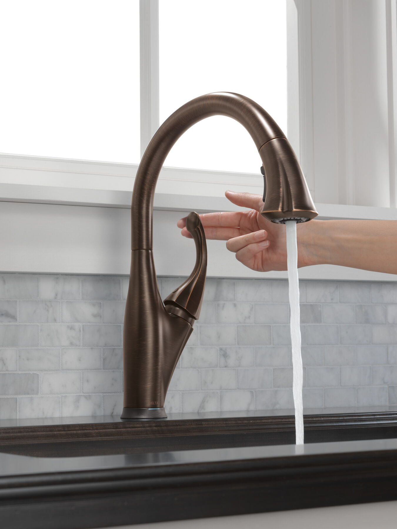 Llave para cocina monomando extensible con tecnologías Touch<sub>2</sub>O® y ShieldSpray®, imagen 11