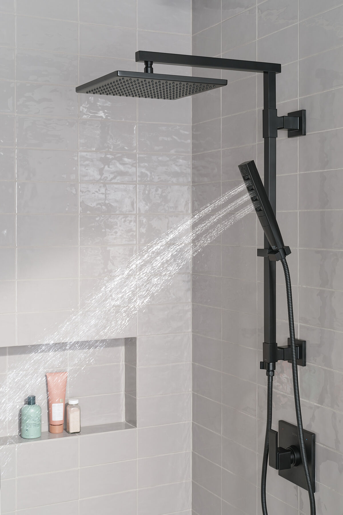 Shower Column 26" Angular (Recertified), image 2
