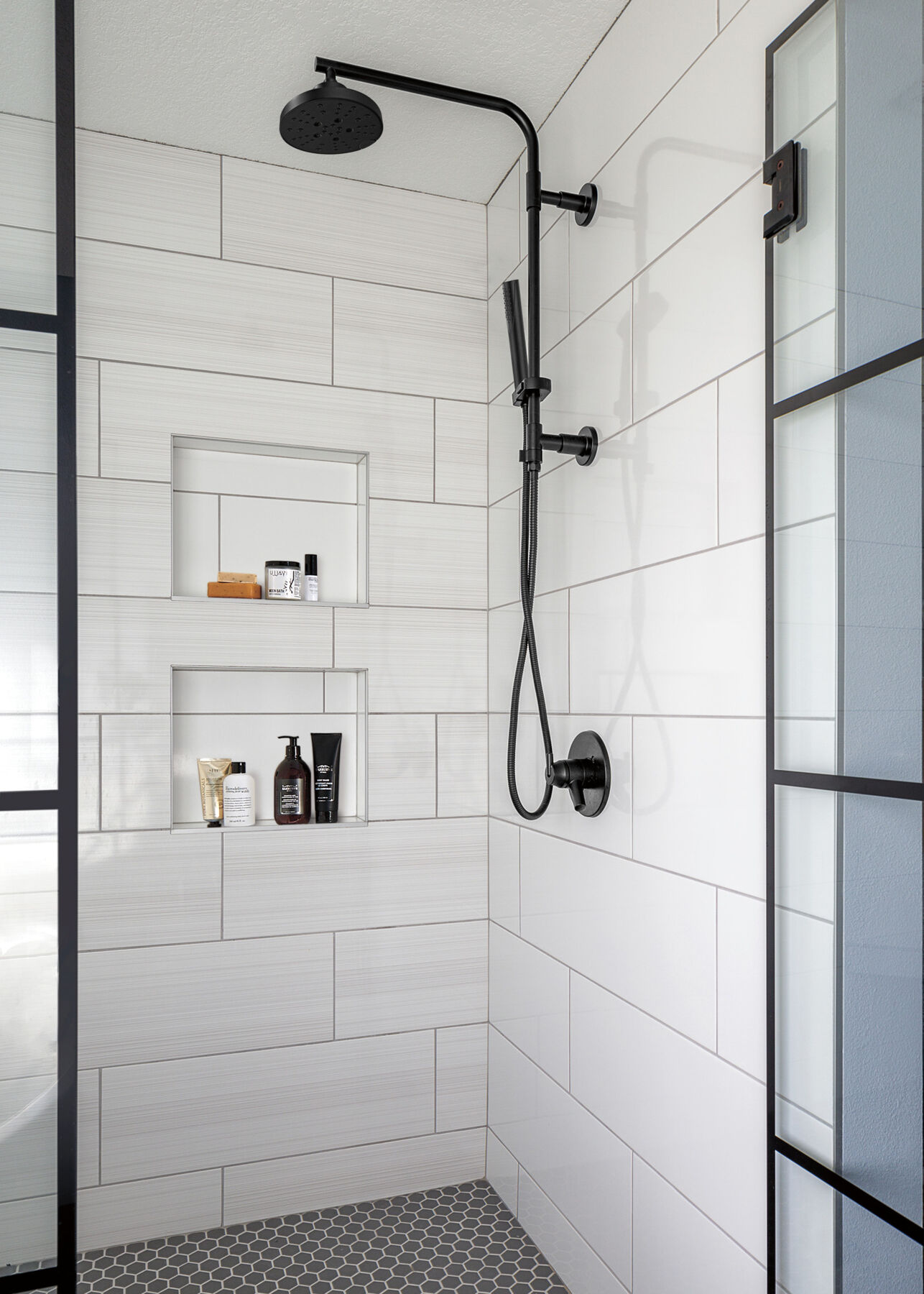 Regadera tipo lluvia H<sub>2</sub>Okinetic® contemporánea de 5 funciones, imagen 13