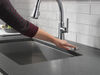 Llave de una manija con tubo de salida deslizable para cocina