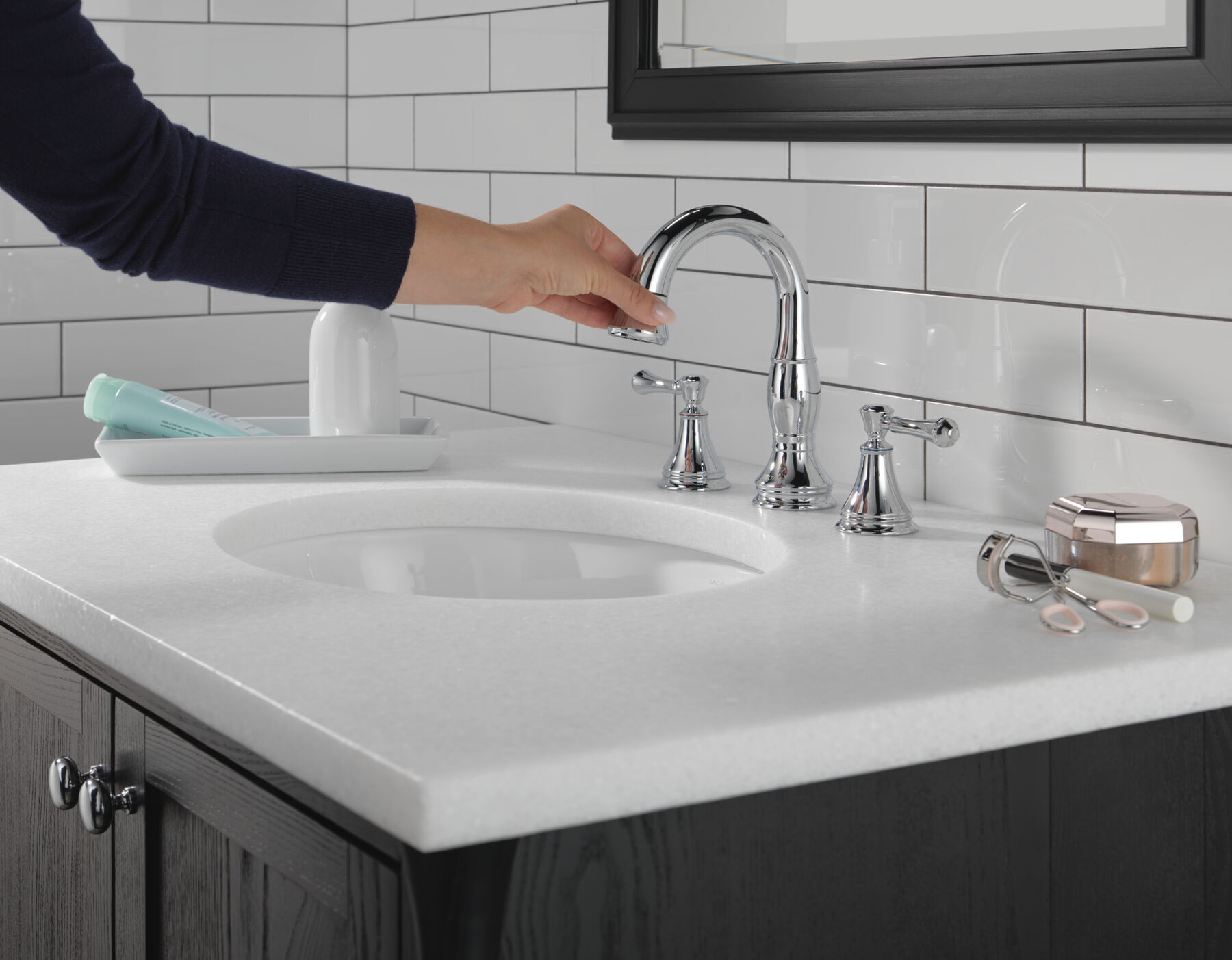 Llave para baño extensible independiente de dos manijas, imagen 5