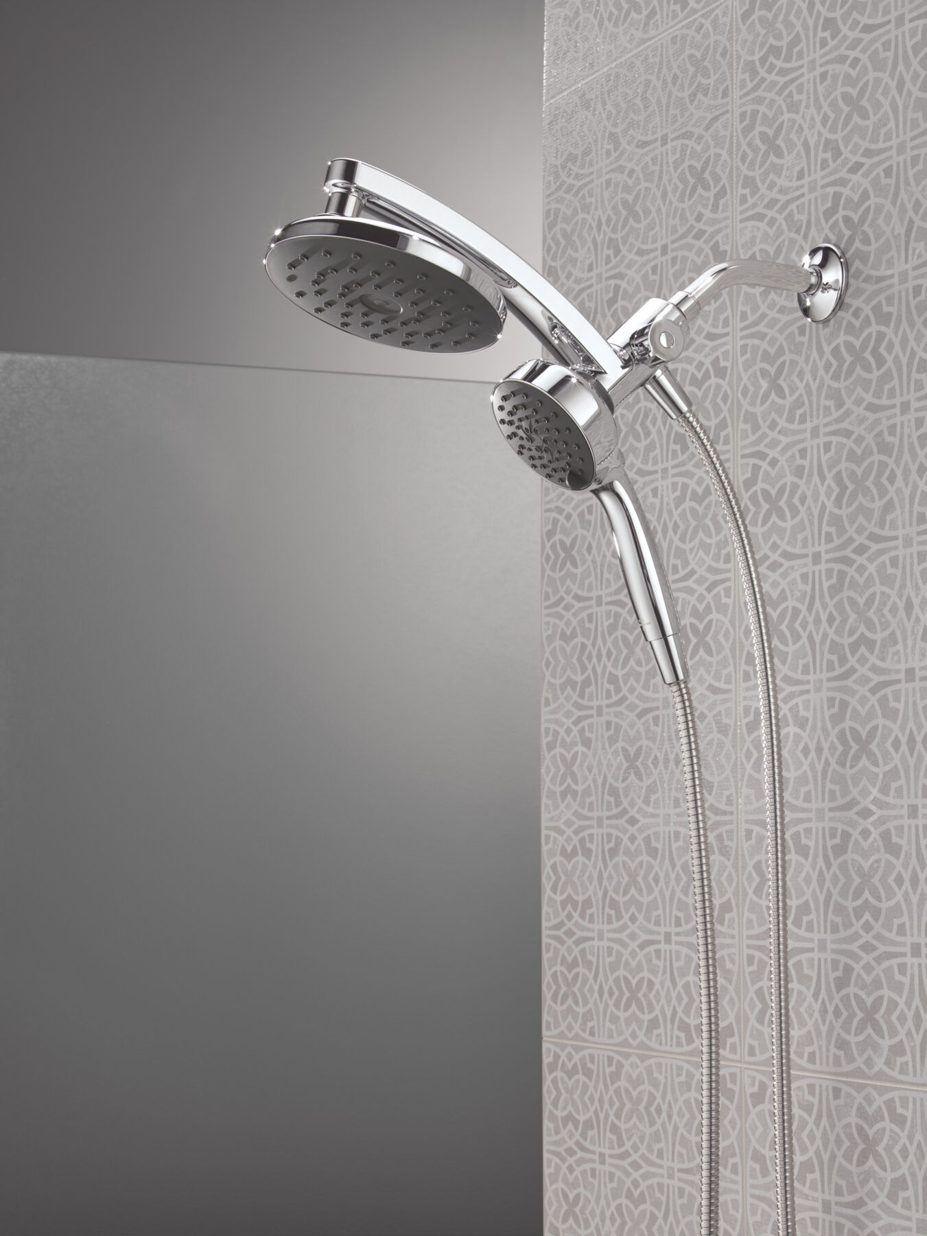 PivotPro™ 3-in-1 Combination Shower with TouchClean® Spray Face, image 4