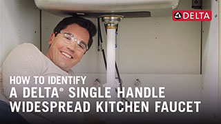 Imagen en miniatura de cómo instalar una llave para cocina de extensión de una manija con un rociador para lavabo de Delta<sup>®</sup>