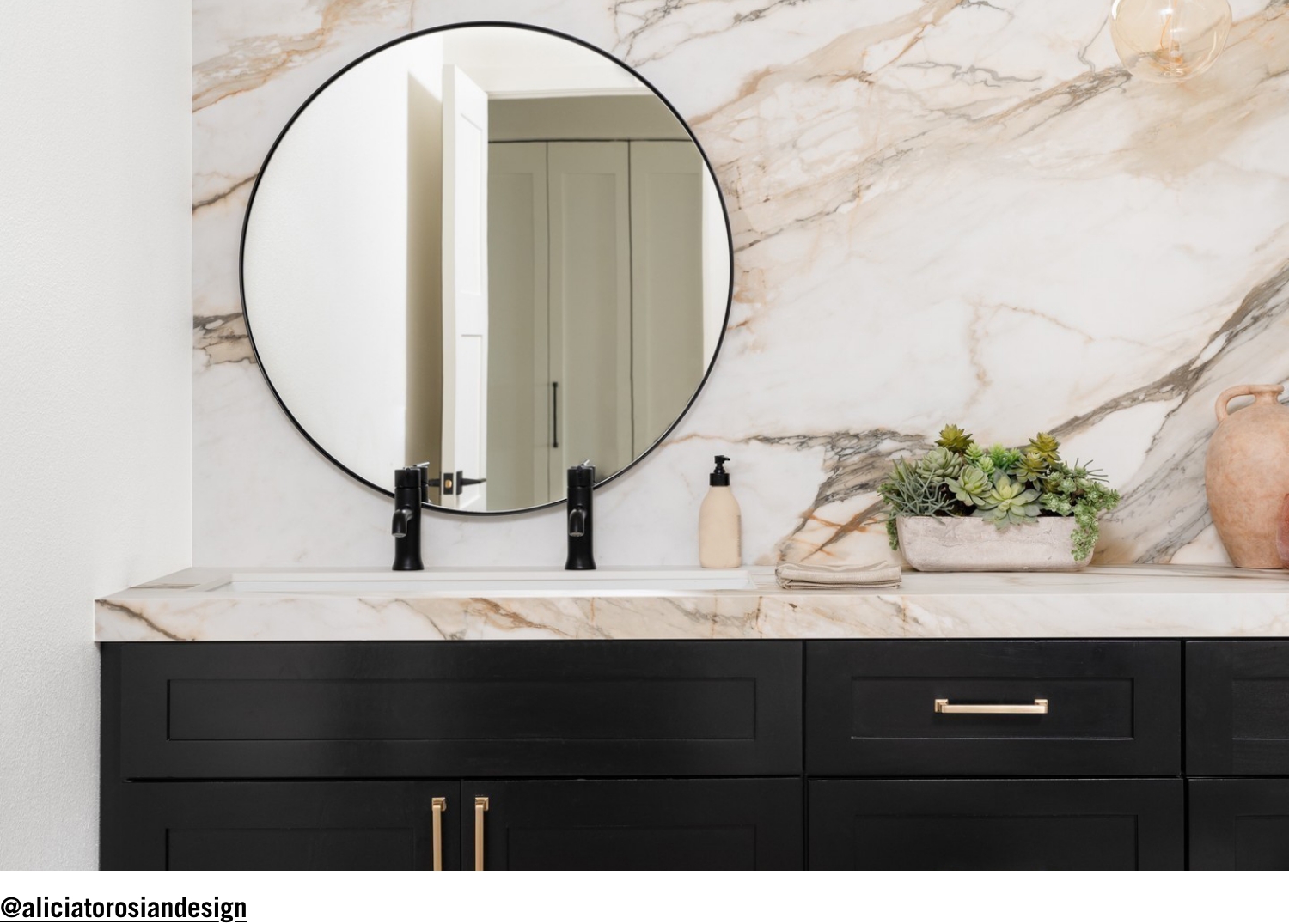 aliciatorosiandesign's bathroom vanity