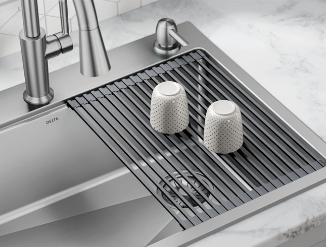 delta sink emery collection dish rack min.jpg 