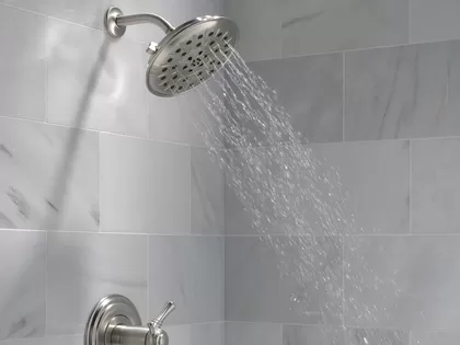 Regadera con rociado UltraSoak™